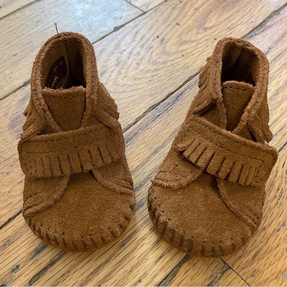 Minnetonka Suede Leather Fringe Moccasin Baby Size 1